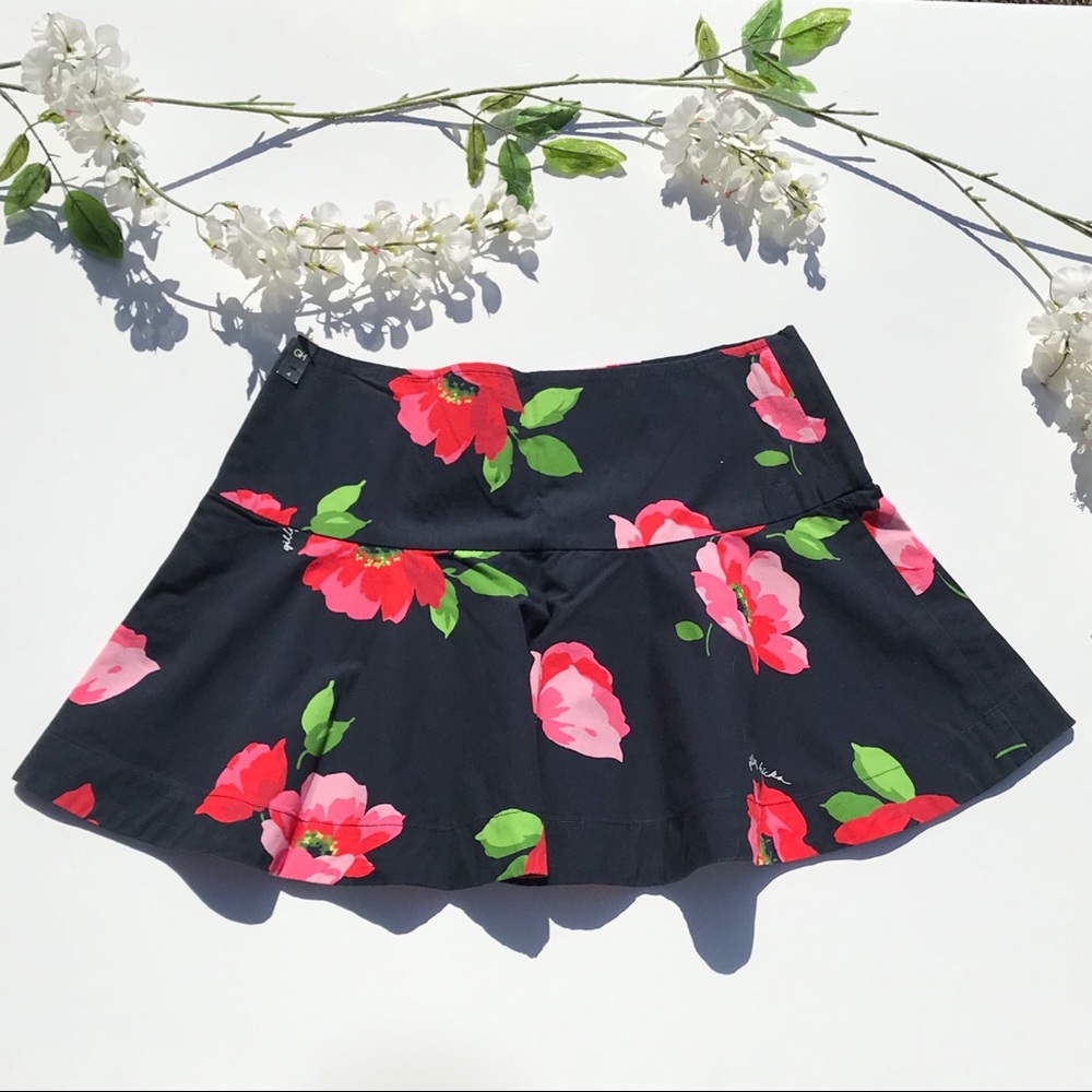 Gilly Hicks Pleated Mini Skirt